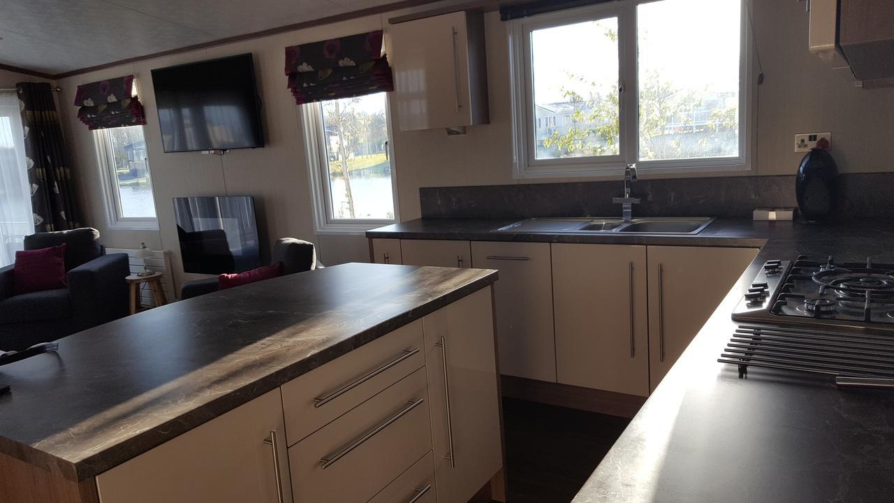 Luxury Lodge At Haggerston Castle Beal 외부 사진